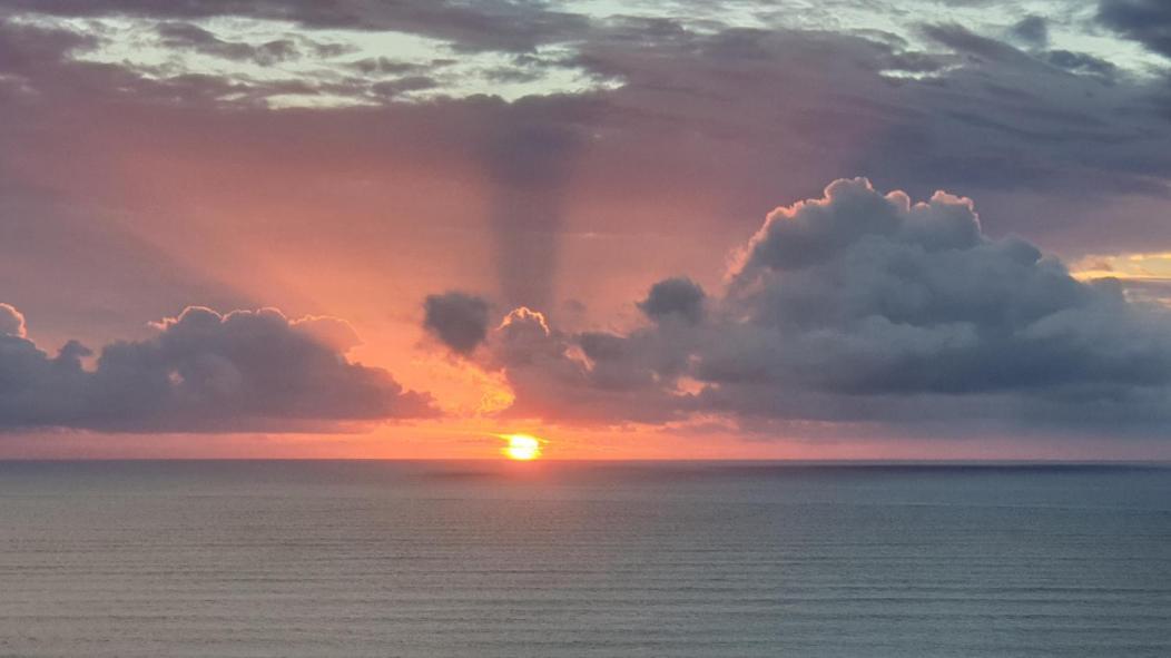 Villa Seaview Retreat -Amazing Ocean Views And Outdoor Bath Waiuku Exterior foto