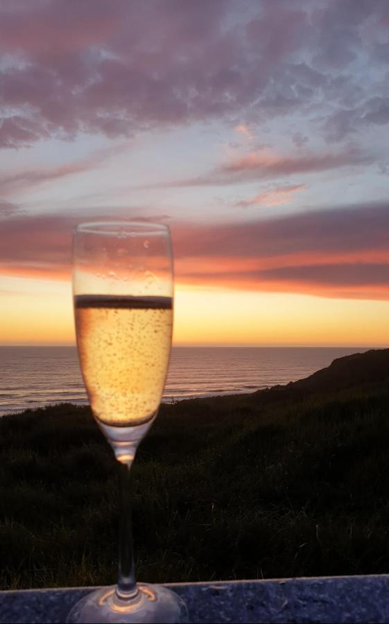 Villa Seaview Retreat -Amazing Ocean Views And Outdoor Bath Waiuku Exterior foto